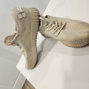 Adidas Yeezy 350 Boost Oxford Tan Size 6